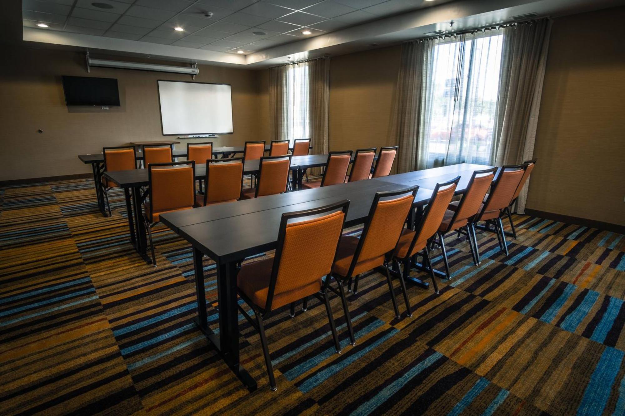 Lake Delton Fairfield Inn & Suites By Marriott Wisconsin Dells מראה חיצוני תמונה